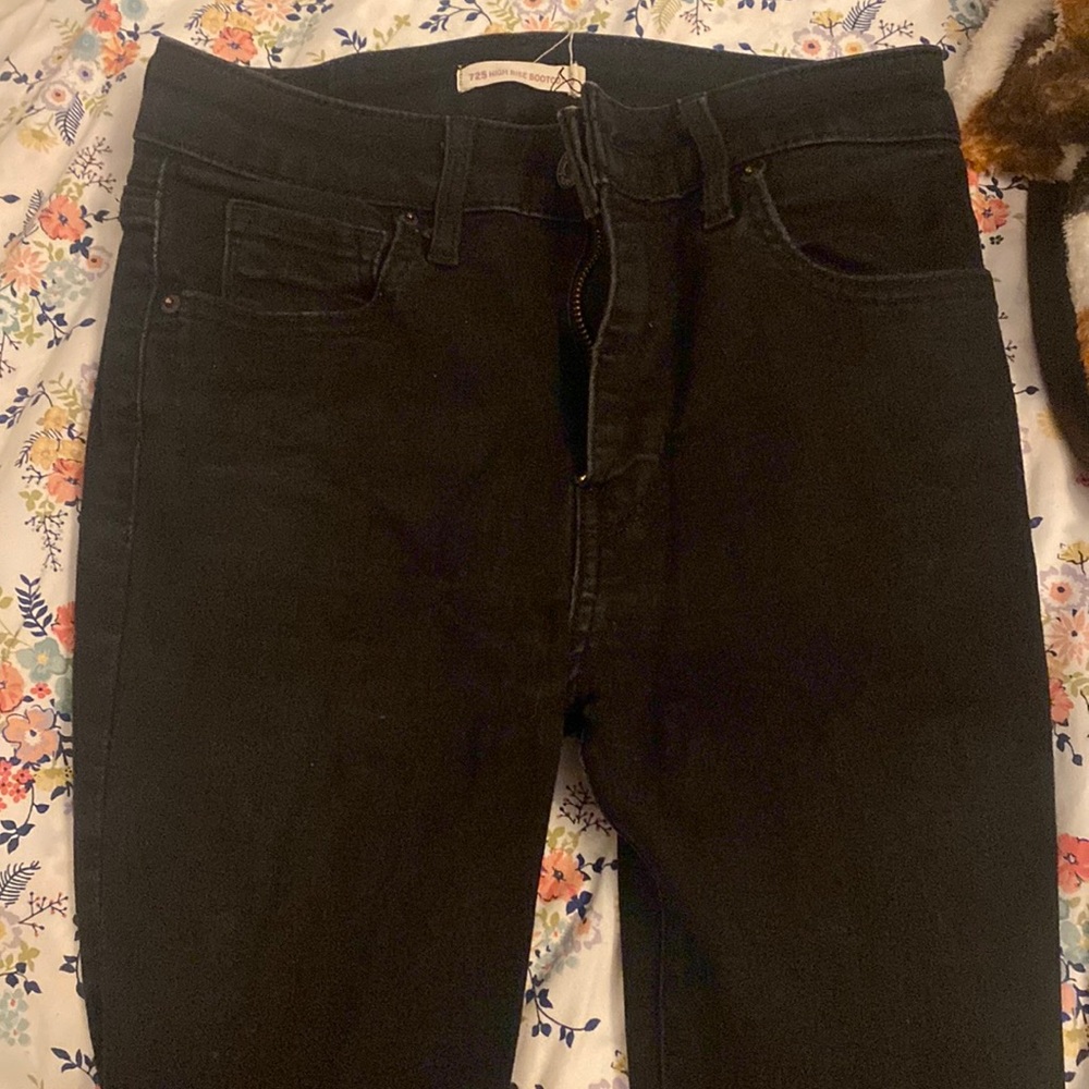 boot cut jeans